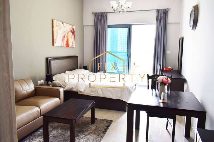 Large studio flat best location in Business Bay