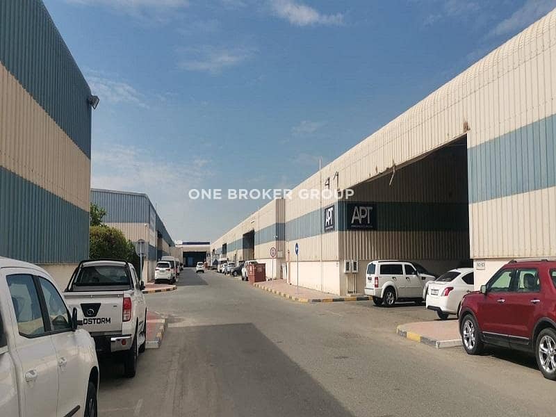 Commercial ! industrial unit with container bay