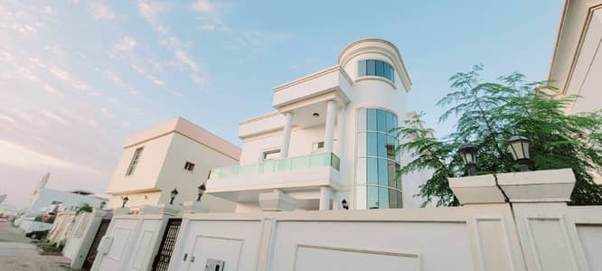 4 Bedroom Villa for Rent in Al Nasserya, Sharjah - Stand Alone //  4 BR+ Villa  available for rent with very nice finishing rent only 85k by 4 cheqs