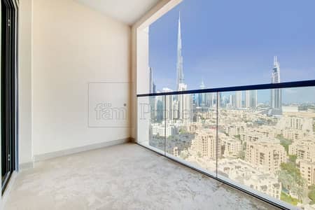 2 Bedroom Flat for Rent in Downtown Dubai, Dubai - Brand New | Maid's Room | Burj Khalifa View