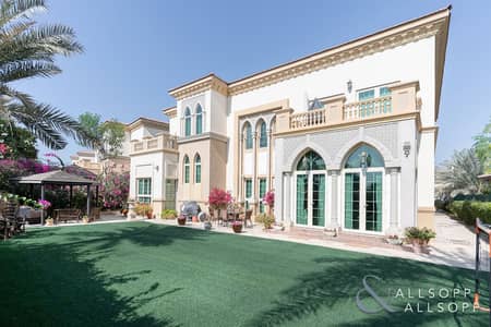 5 Bedroom Villa for Sale in Jumeirah Islands, Dubai - 5 Beds | Exclusive | Upgraded | Extended