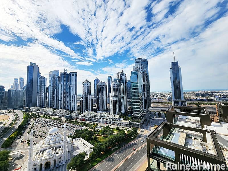 Luxuriously Furnished and Upgraded | Vacant Luxuriously Furnished and Upgraded | Vacant