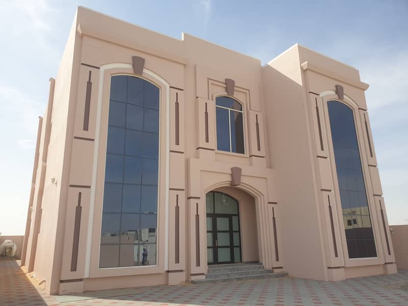 Beautiful 5 Bed Brand New villa in al Awir