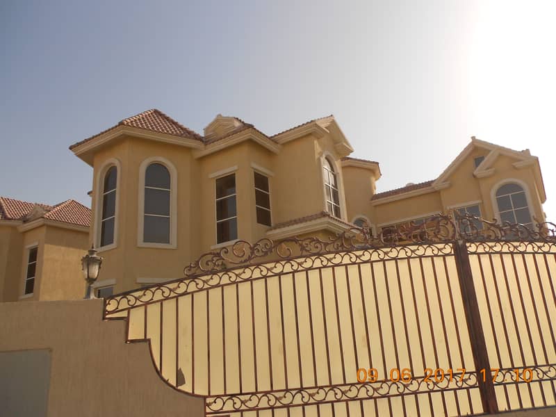 AL BARSHA-SOUTH 2- INDEPENDENT VILLA- 5BHK WITH MAID ROOM FOR RENT @AED 400K