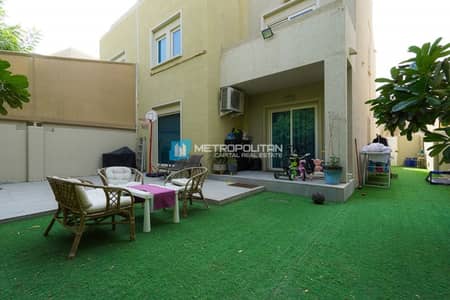5 Bedroom Villa for Sale in Al Reef, Abu Dhabi - Single Row Villa | Flawless 5BR+M | Owner Occupied
