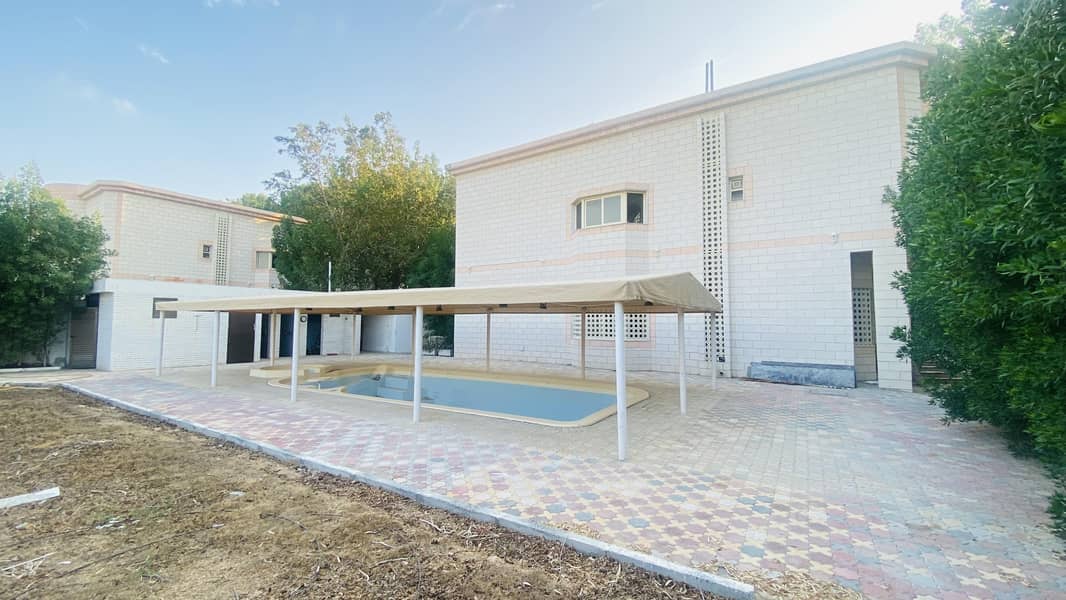 Вилла в Аль Хезамия, 5 спален, 110000 AED - 6724618