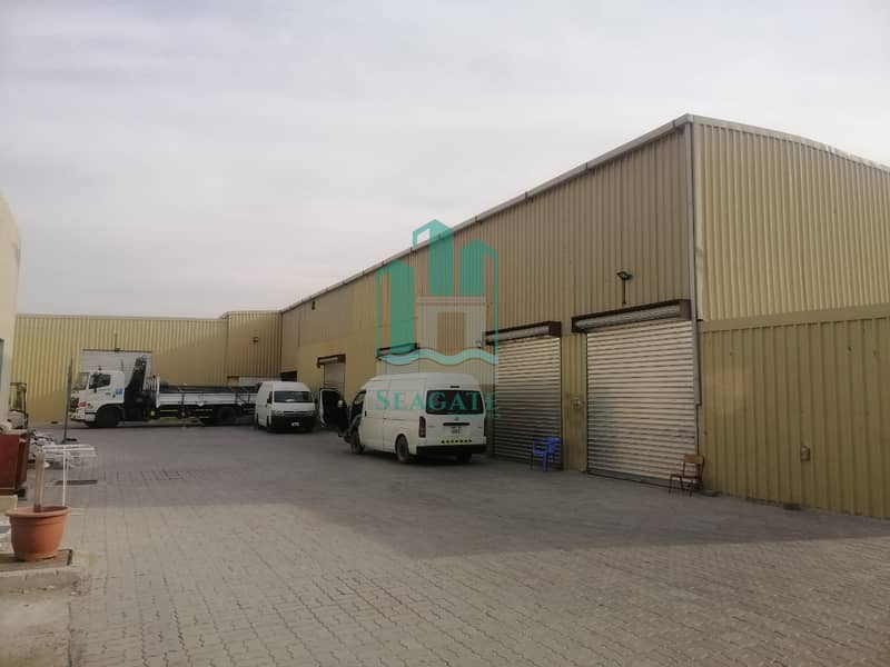 1300 square feet warehouse for rent in Al Quoz Industrial 3
