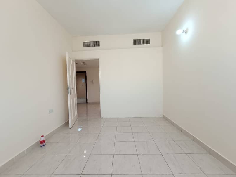 Квартира в Аль Нахьян, 2 cпальни, 38000 AED - 6725247
