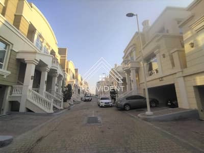 4 Bedroom Townhouse for Rent in Khalifa City A, Abu Dhabi - Elegant 4BR Townhouse |Exceptional Place| Move Now