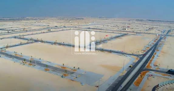 Plot for Rent in Al Shamkha, Abu Dhabi - Iconic Living| Massive| Prime Location| High ROI