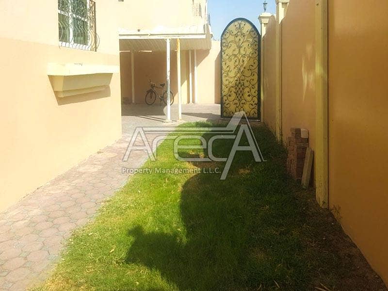 Deluxe 5 Bed Villa with Garden in Khalifa City A
