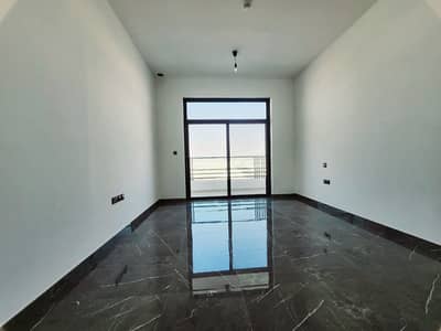 Luxiours Brand New Studio with kitchen appliance in Arjan
