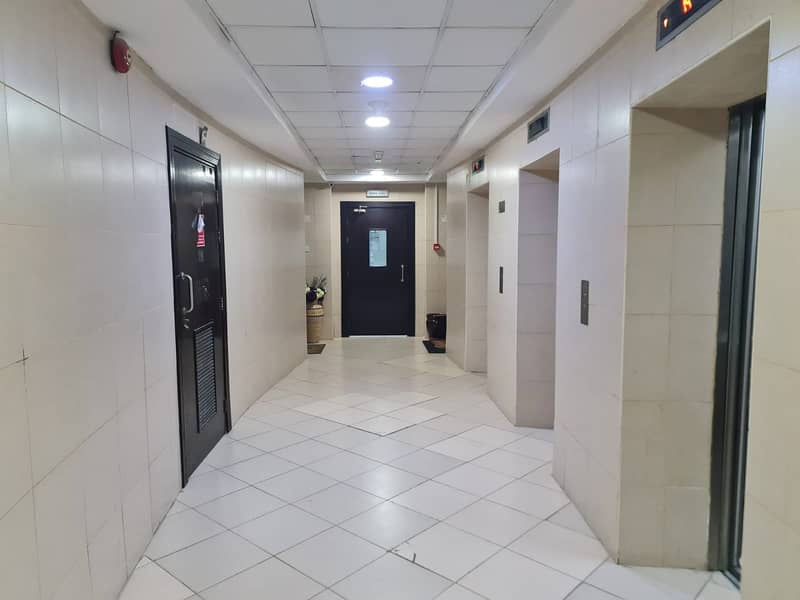 3BHK AVAILABLE IN AL KHOR TOWER 3BHK AVAILABLE IN AL KHOR TOWER