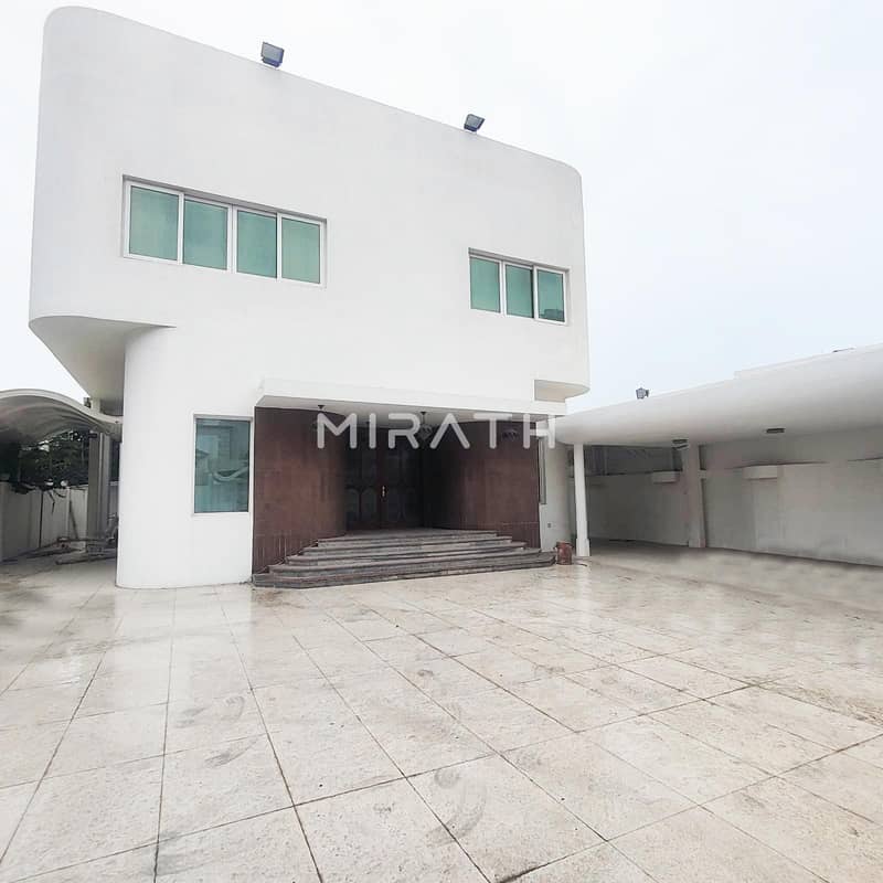 Spacious Commercial Villa | Prime Location