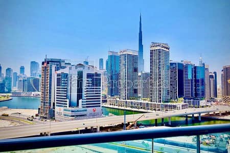 2 Bedroom Flat for Sale in Business Bay, Dubai - Spacious apartment with Burj Khalifa view