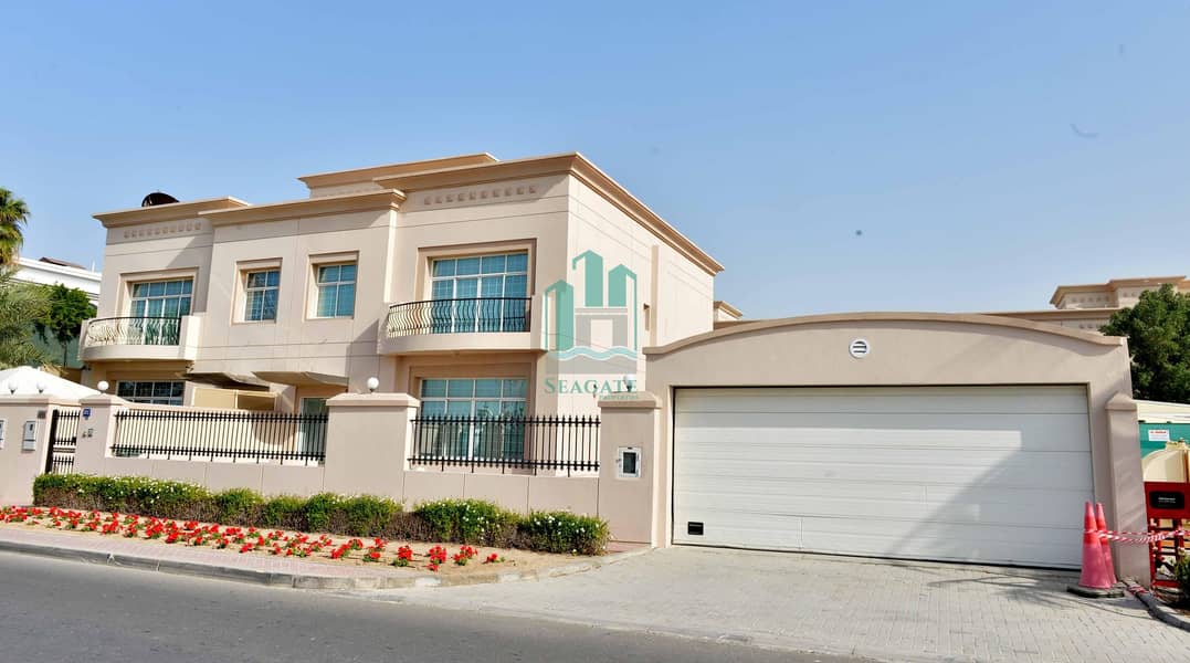 Very Nice Villa For Rent In Jumeirah