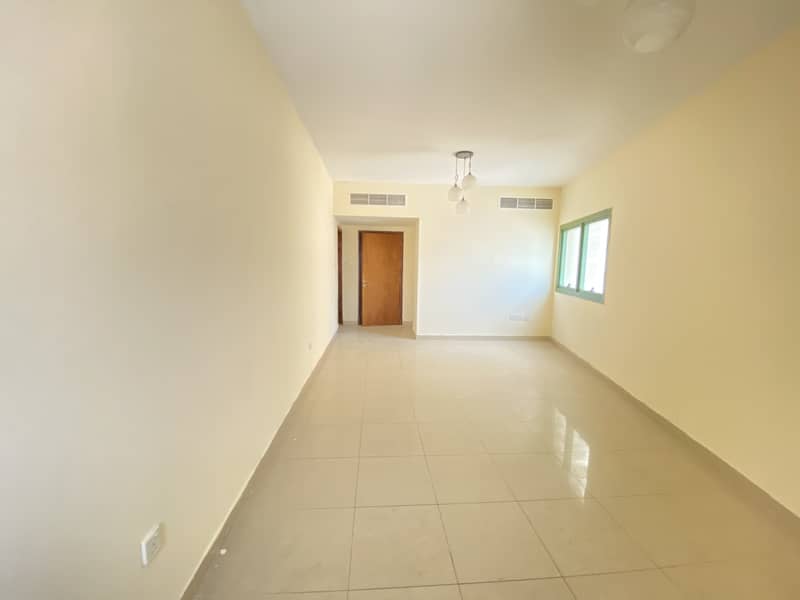 Parking free 1bedroom hall Rent 26k near Ansar mall