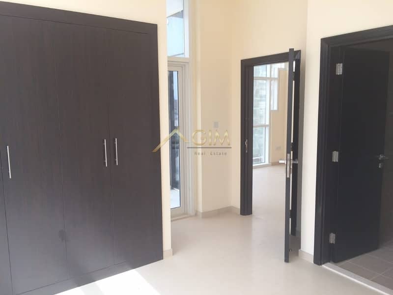 Affordable price 1 bedroom in Silicon Gates 4