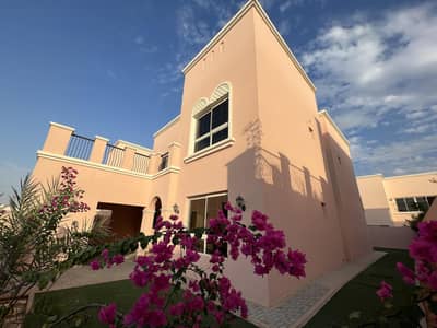 فیلا 4 غرف نوم للايجار في ند الشبا، دبي - فیلا في ند الشبا 3 ند الشبا 4 غرف 200000 درهم - 6305026