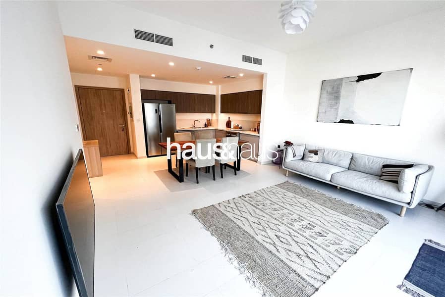 Fully Furnished | High Floor | Close To Park