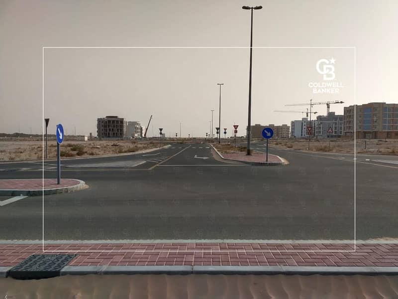 G+4 Building Freehold Plot for Sale in Liwan 2