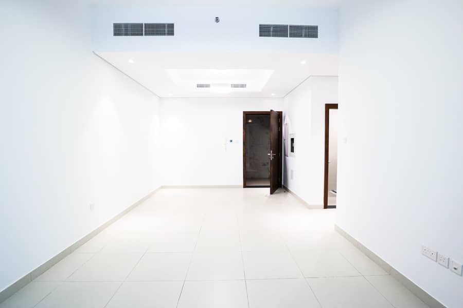 EXCELLENT BRAND NEW 2BHK WITH MAID ROOM LAUNDRY ROOM BIG BALCONIES WARDROBES FAMILY ONLY 69K