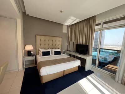 Studio for Rent in Business Bay, Dubai - Exclusive | Canal Views | Vacant | Balcony | Business Bay Studio for Rent in Business Bay, Dubai - Exclusive | Canal Views | Vacant | Balcony | Business Bay
