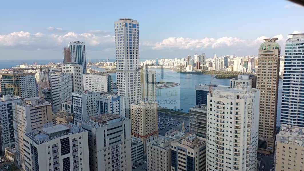 For sale in Sharjah - Al Qasba / Large 3BR Apartment For sale in Sharjah - Al Qasba / Large 3BR Apartment