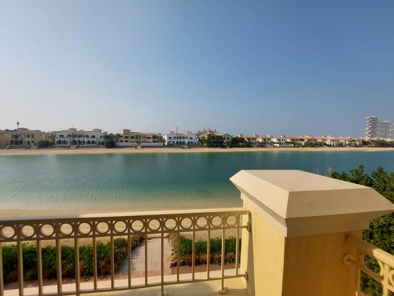 Luxurious 5 Bedroom With Maid Room + Study Room Villa || Atlantis View With Private Pool ||