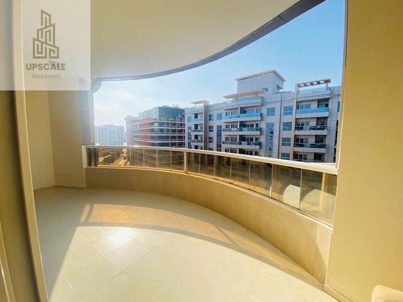 READY TO MOVE** SPACIOUS APARTMENT FOR SALE IN SILICON OASIS