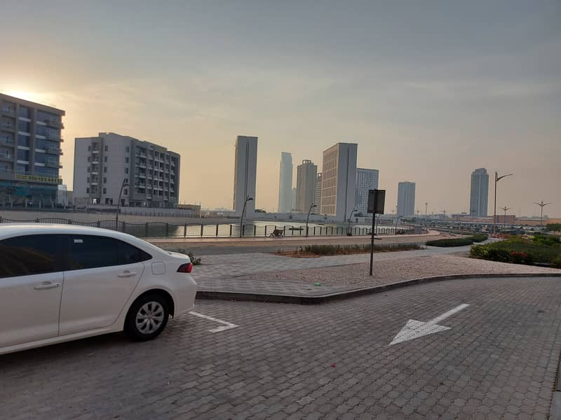محل تجاري في برج ليك سايد B،ليك سايد،مدينة دبي للإنتاج 130000 درهم - 6745575