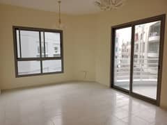 SPACIOUS 2 BHK APARTMENT AVAILABLE WITH JYM POOL & PARKING NEAR METRO STATION