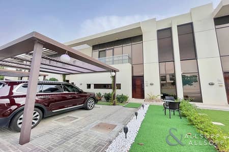 3 Bedroom Villa for Sale in DAMAC Hills, Dubai - VOT | Close To The Park | Fully Landscaped