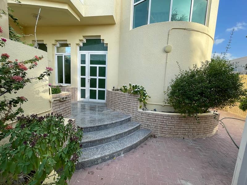 Private entrance, villa for rent in Mirdif, 3 bedrooms + master maid's room