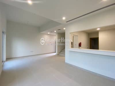 2 Bedroom Villa for Sale in Dubailand, Dubai - Spacious | Single Row | Genuine Listing