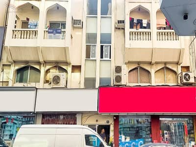 Building for Sale in Deira, Dubai - High ROI | 4 Residential & 4 Commercial Units