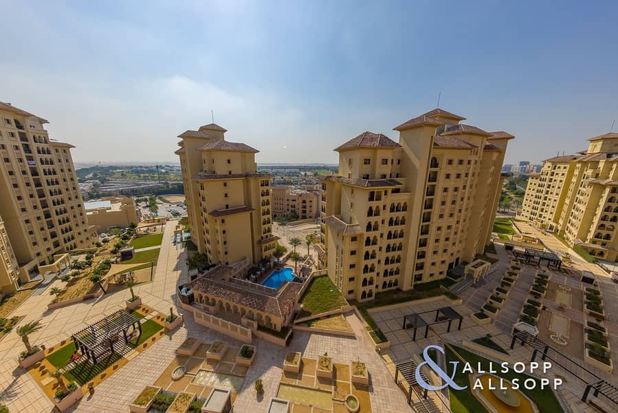 One Bedroom | Full Golf and Plaza Views