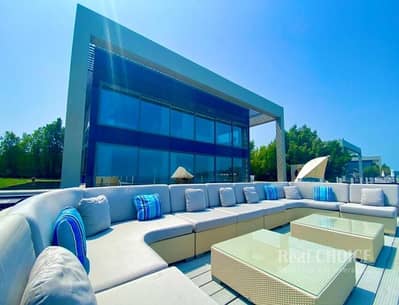 4 Bedroom Villa for Sale in Nurai Island, Abu Dhabi - Direct Access to the beach | Luxury| Huge 4 BR Villa