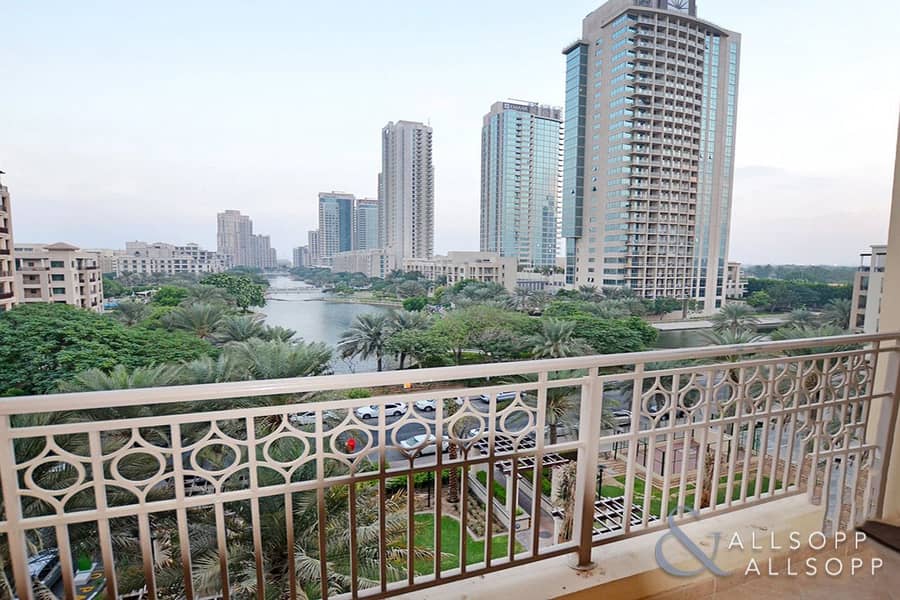 2 Bed | Canal View | 2 Balconies | End Feb