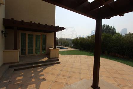 Master View | Available Now | 5 Bed Master View | Available Now | 5 Bed