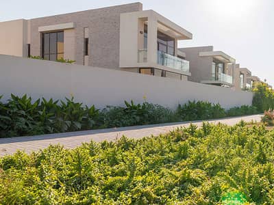 3 Bedroom Villa for Sale in DAMAC Hills 2 (Akoya by DAMAC), Dubai - Brand New | Middle Unit | Basement | Balcony
