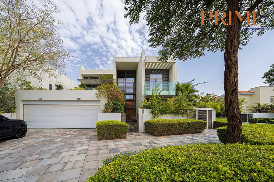 5 Bedroom | Contemporary  | Upgraded