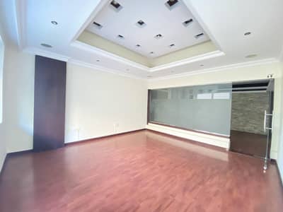 Office for Rent in Sheikh Zayed Road, Dubai - BEHIND BURJ KHALIFA METRO STATION || OPEN VIEW SPECIOUS AREA FITTED OFFICE || ONLY 115K
