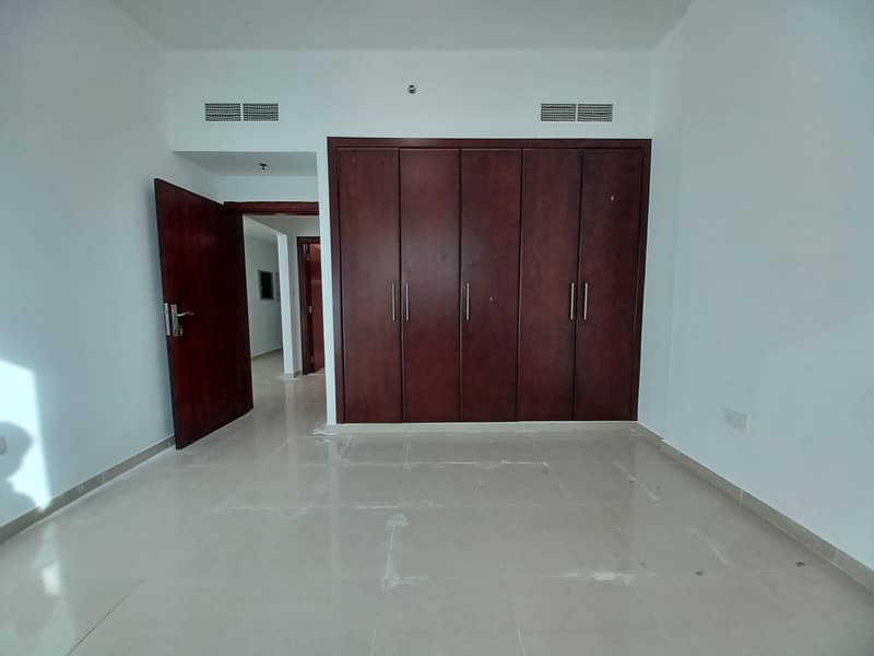 Chiller Free 1month Free Good Building spacious 1BHK Apartment with all Amenities in just 38k