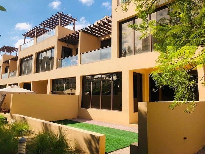 SPACIOUS 4 BR + MAIDS | BEST LAYOUT |  AED320K