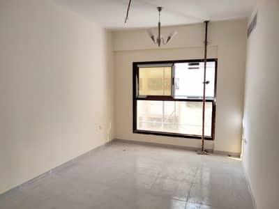 فلیٹ 2 غرفة نوم للايجار في ديرة، دبي - شقة في الرقة ديرة 2 غرف 85000 درهم - 6757741
