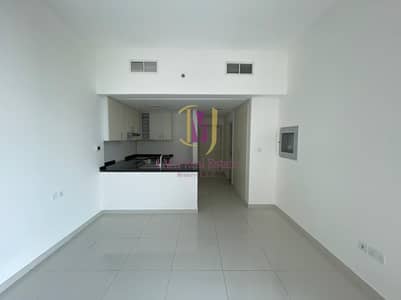 Studio for Rent in DAMAC Hills, Dubai - Pool and Golf Course View | Low Floor | Studio
