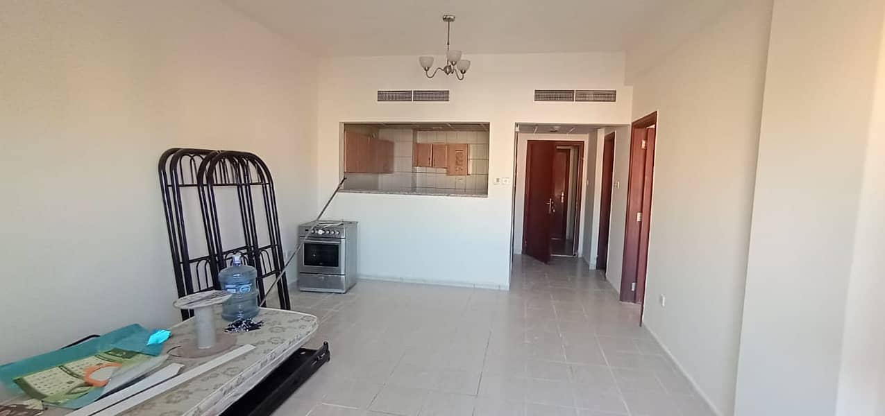 Morocco  cluster 1 Bhk for Rent| Near bus stop| 27k