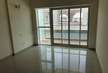 1 Bedroom Flat for Rent in Dubai Marina, Dubai - Expansive 1BR+Study facing SZR @ The Zen Tower