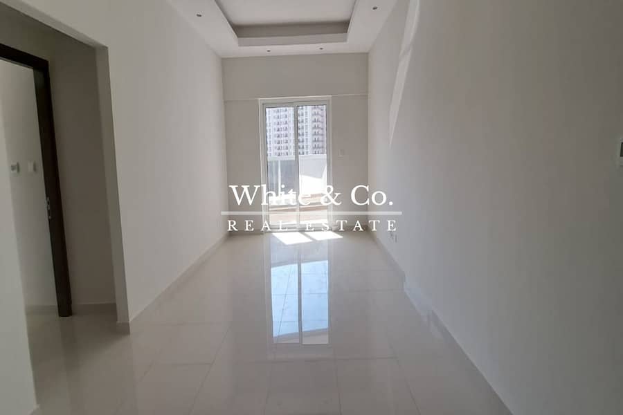 شقة في برج هيرا،مدينة دبي الرياضية 2 غرف 75000 درهم - 6619056